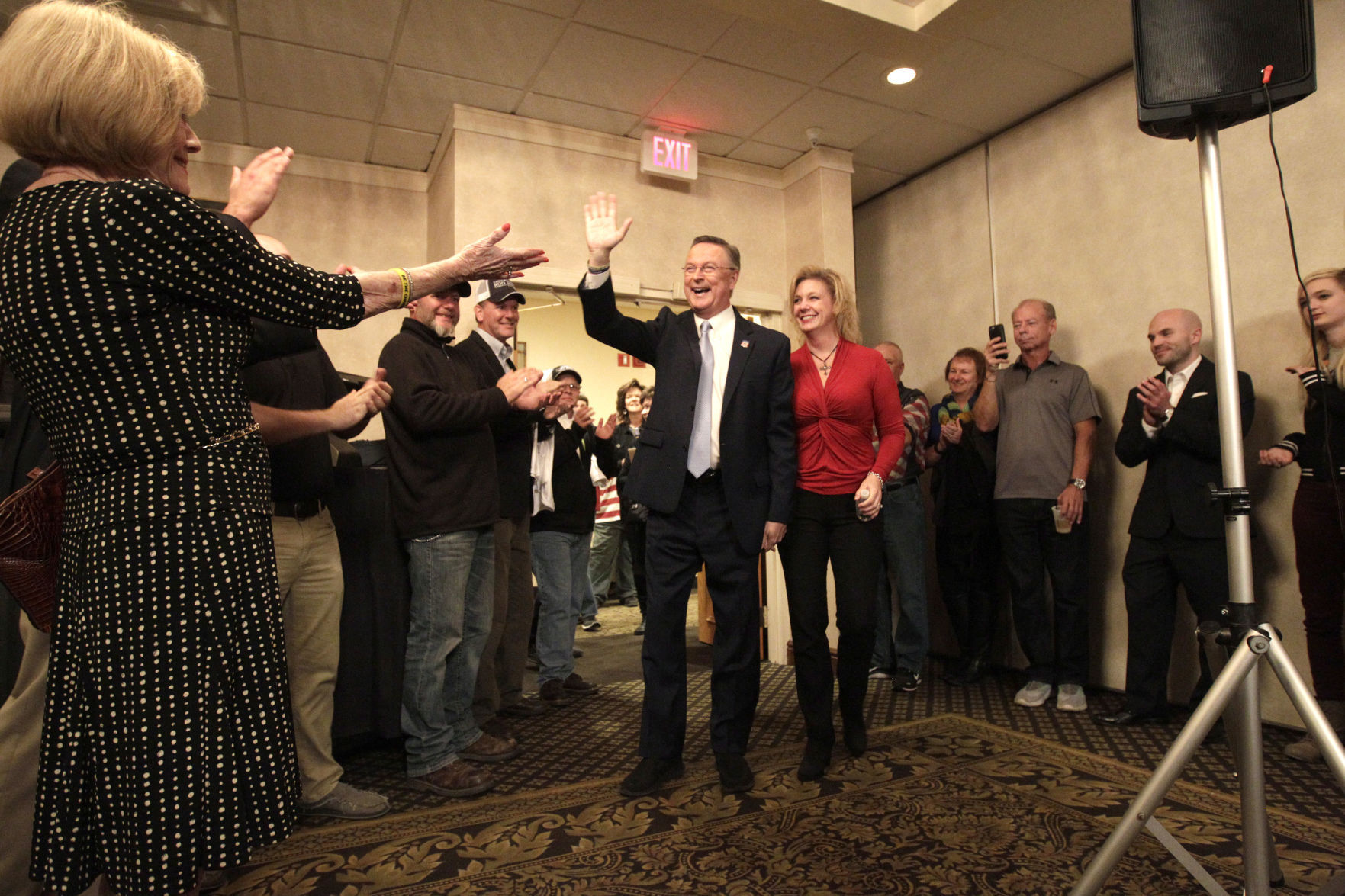 110816tsr-blum-reelect-02